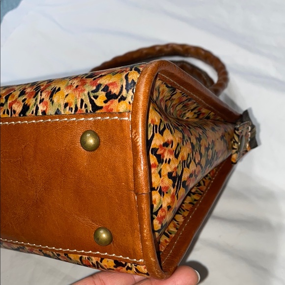 Floral Brown Patricia Nash Handbag - Picture 3 of 10